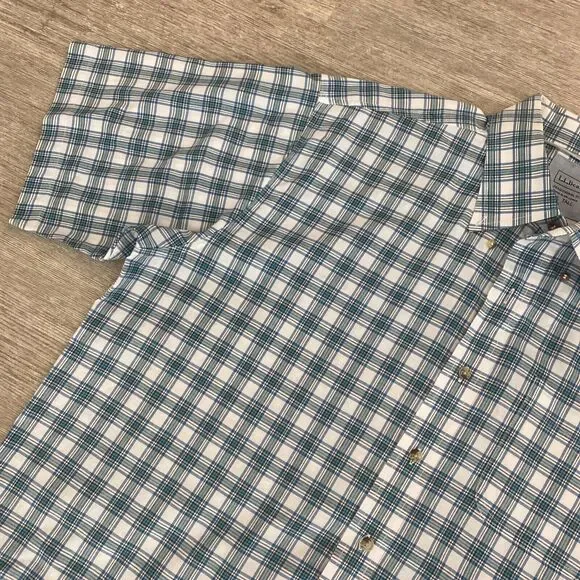 Men’s LL Bean Short Sleeve Plaid Button Down Shirt Standard Fit Size XL Tall EUC - Picture 3 of 4